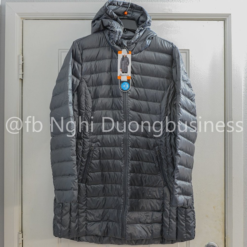 Aventure Ladies' Lightweight Down Jacket‎ Color GRAY